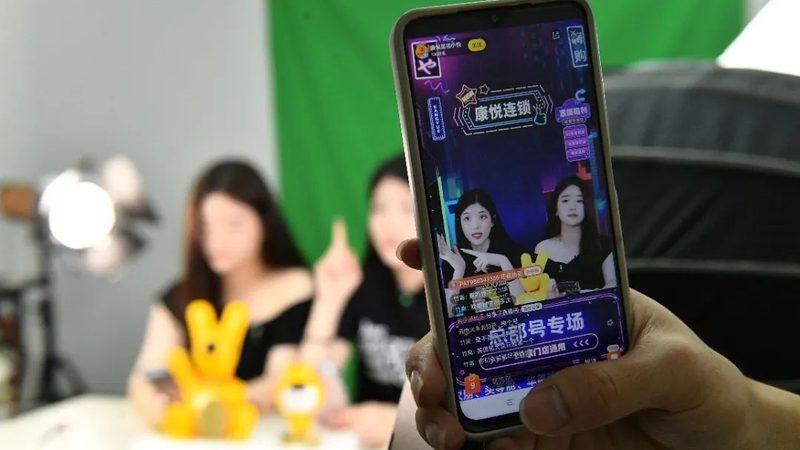 以下是一些广州搬家公司排名前十的参考：